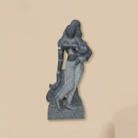 Stone 45 inch Sagunthalai Stone